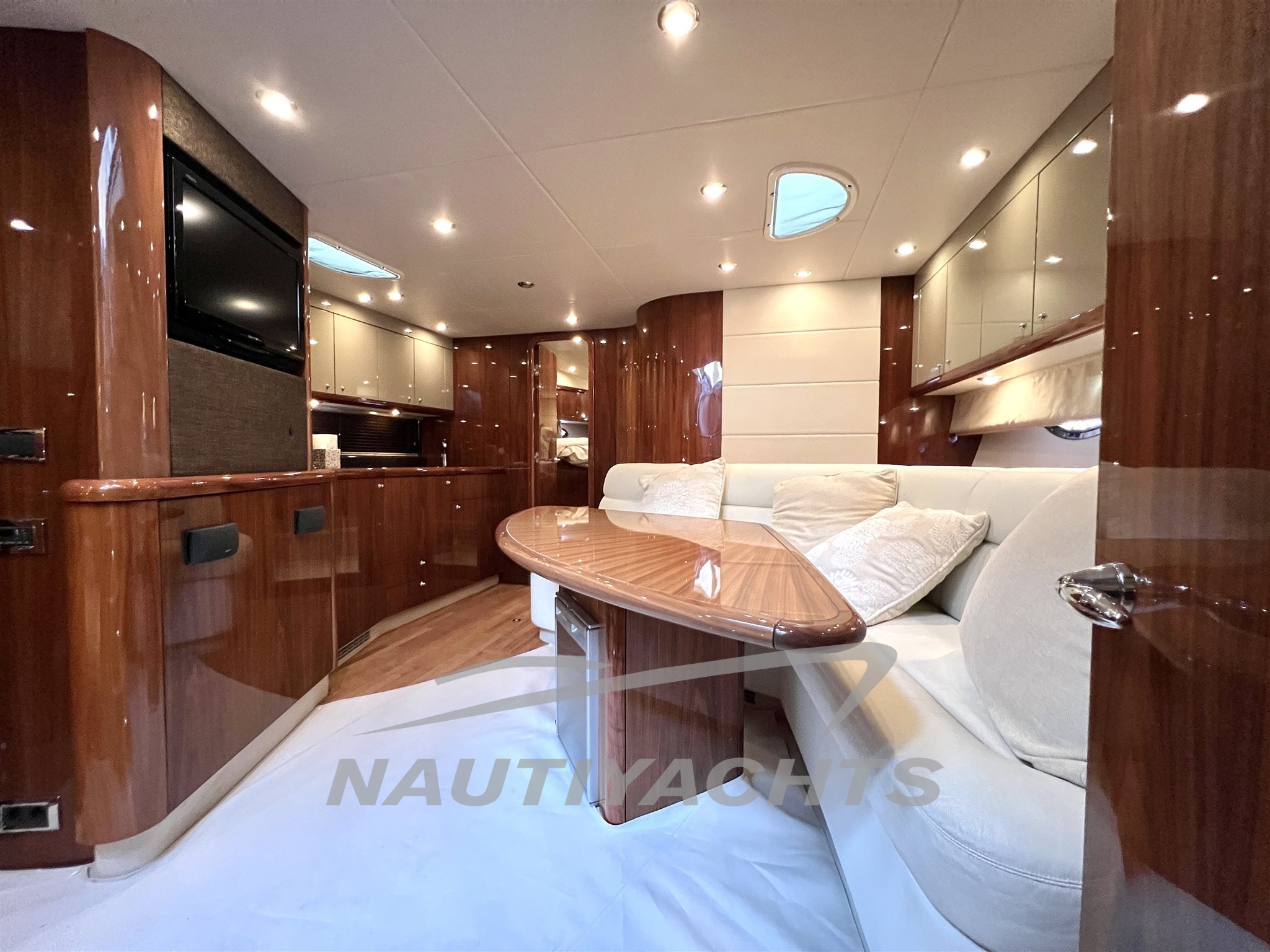 slider 10 Sunseeker Portofino 53